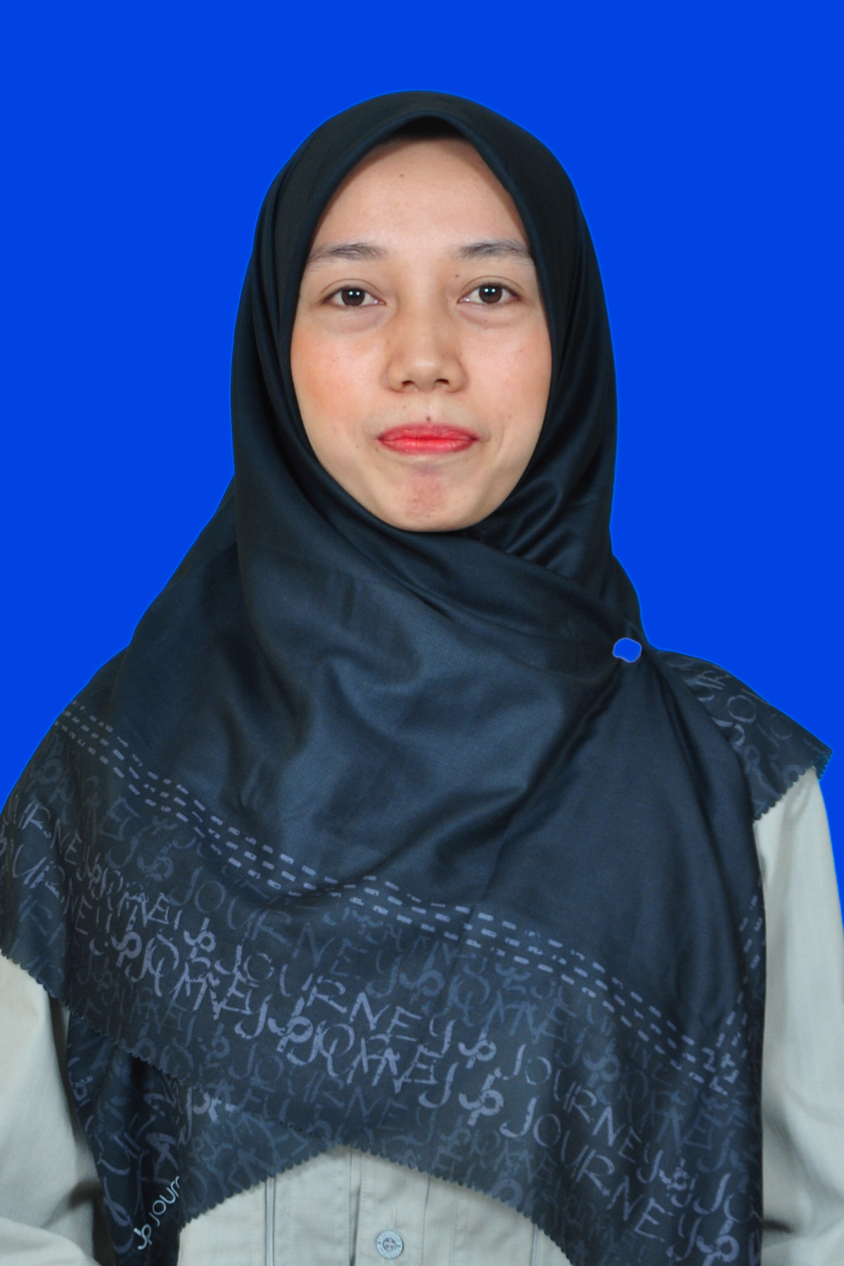 LENA LESTARI